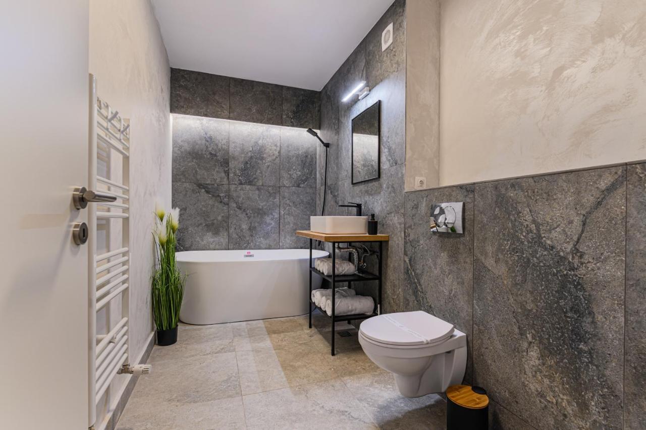 Koa - Pandora Apartments Brasov Luaran gambar
