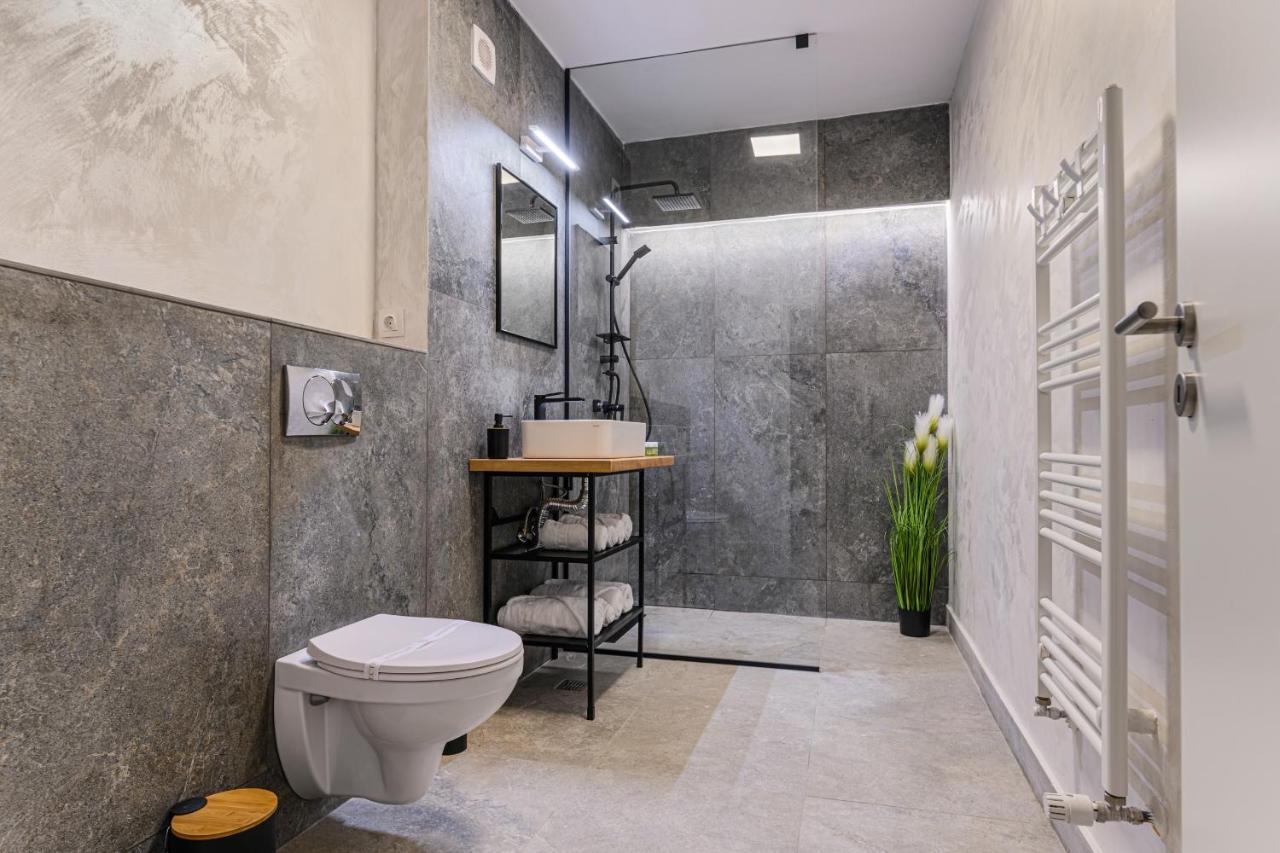 Koa - Pandora Apartments Brasov Luaran gambar