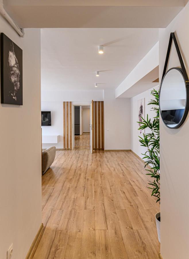 Koa - Pandora Apartments Brasov Luaran gambar