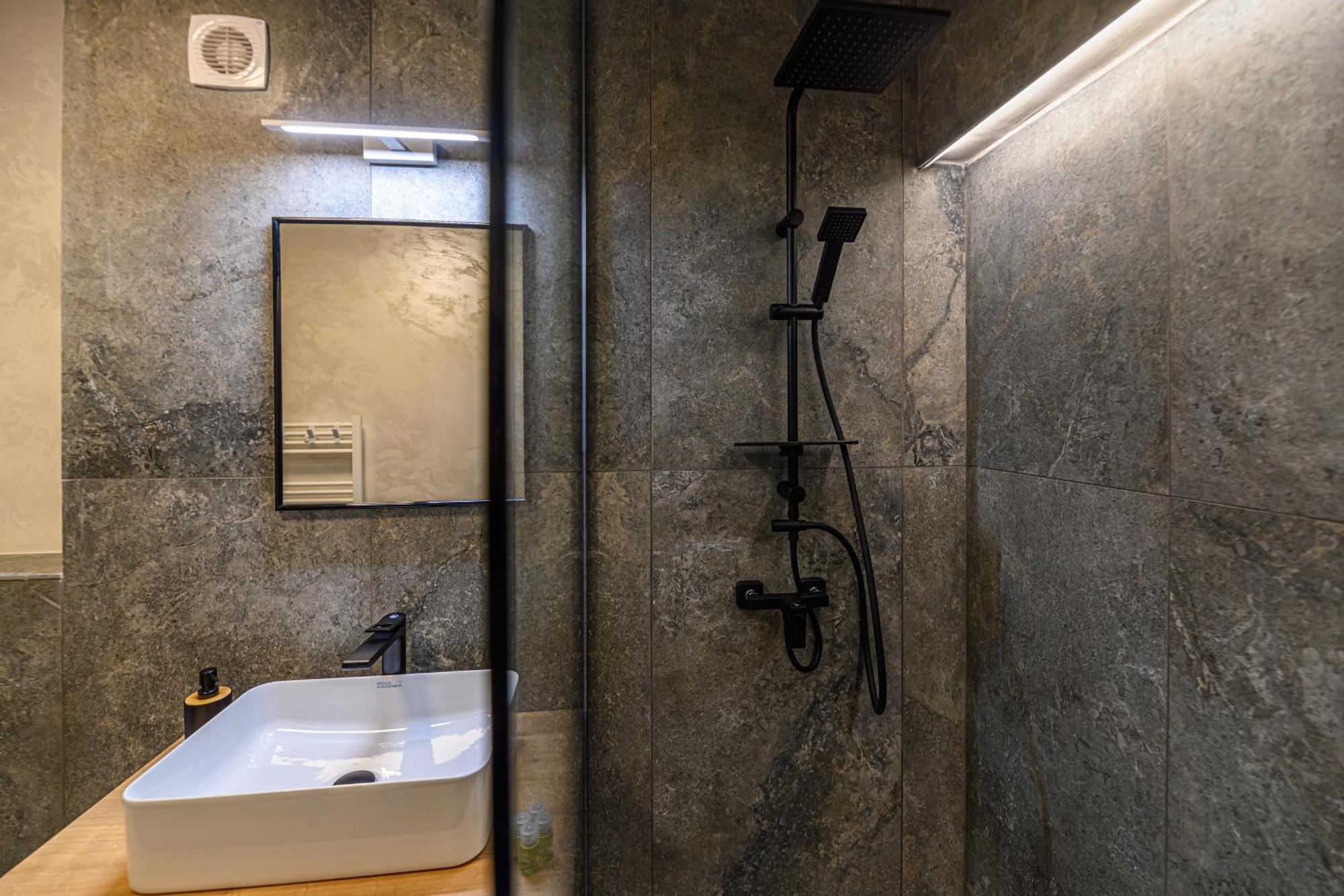Koa - Pandora Apartments Brasov Bilik gambar